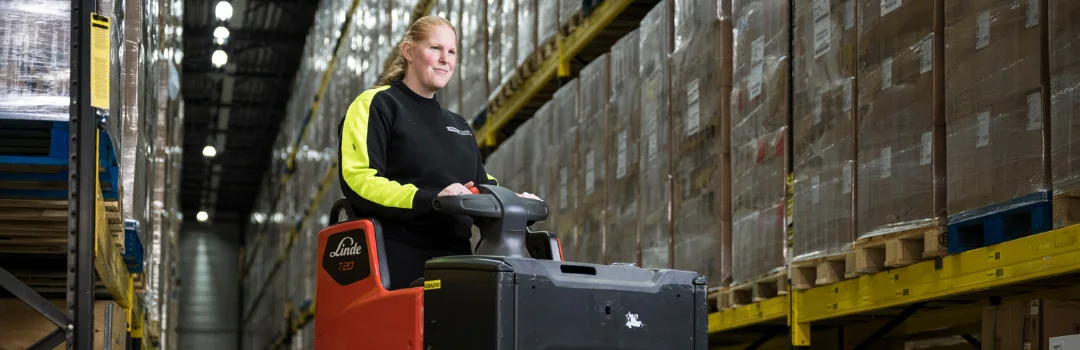 Warehousing versus E-fulfilment